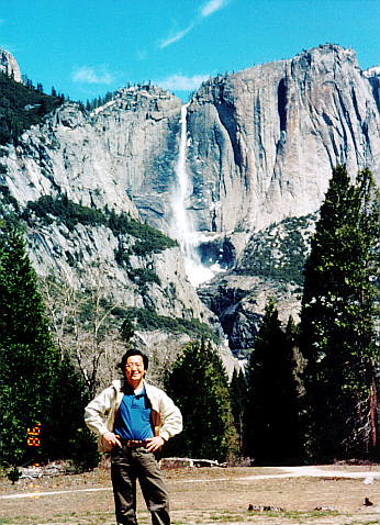 Yosemite08.jpg (145403 oCg)